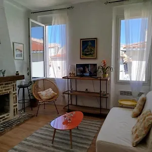 Appartement Charmant Lumineux Centre Historique, La Ciotat