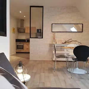  Appartement Rue Du Port - France